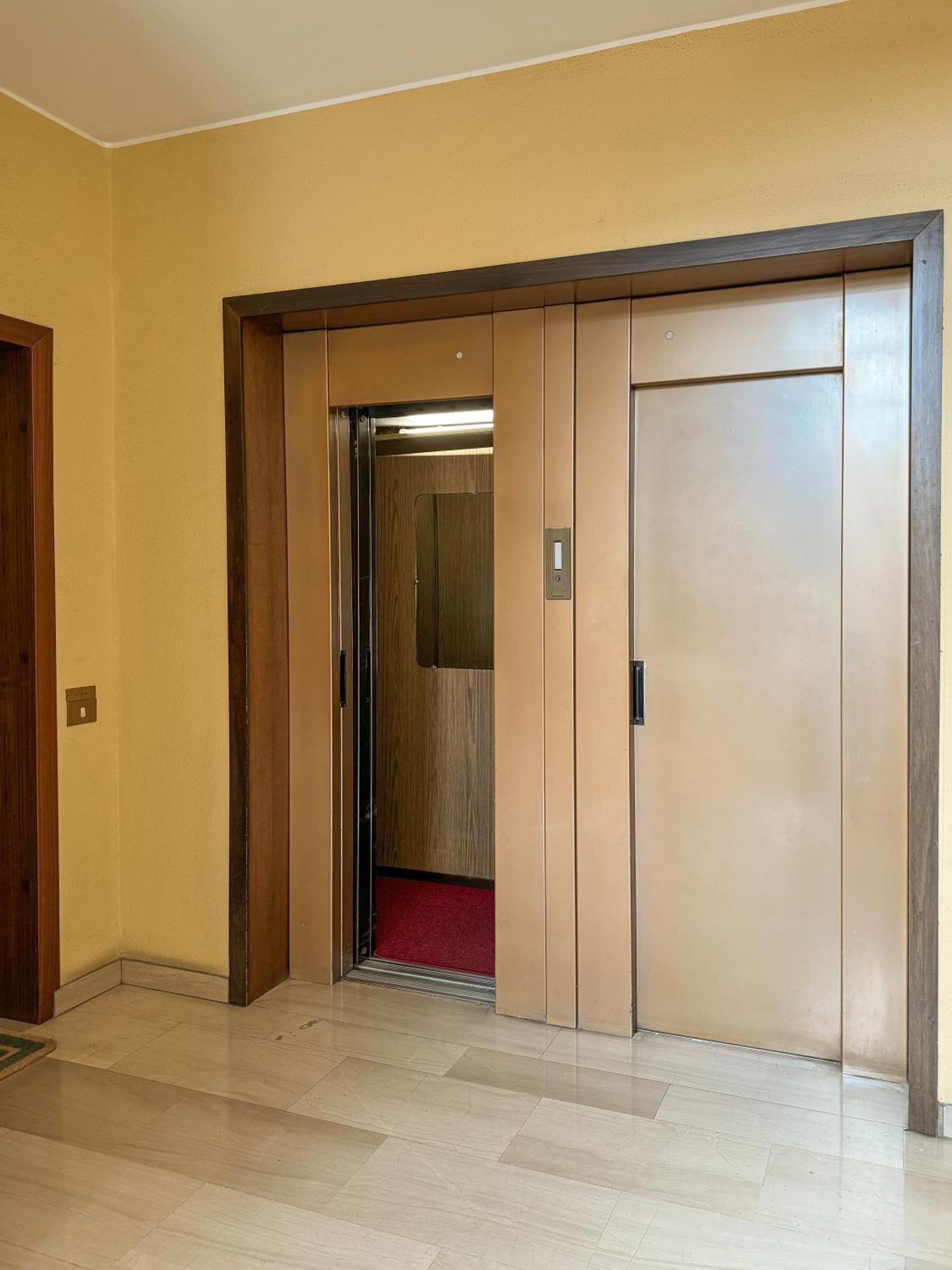Free Parking - 5 Star - Sauna Luxury Apartment Μιλάνο Εξωτερικό φωτογραφία